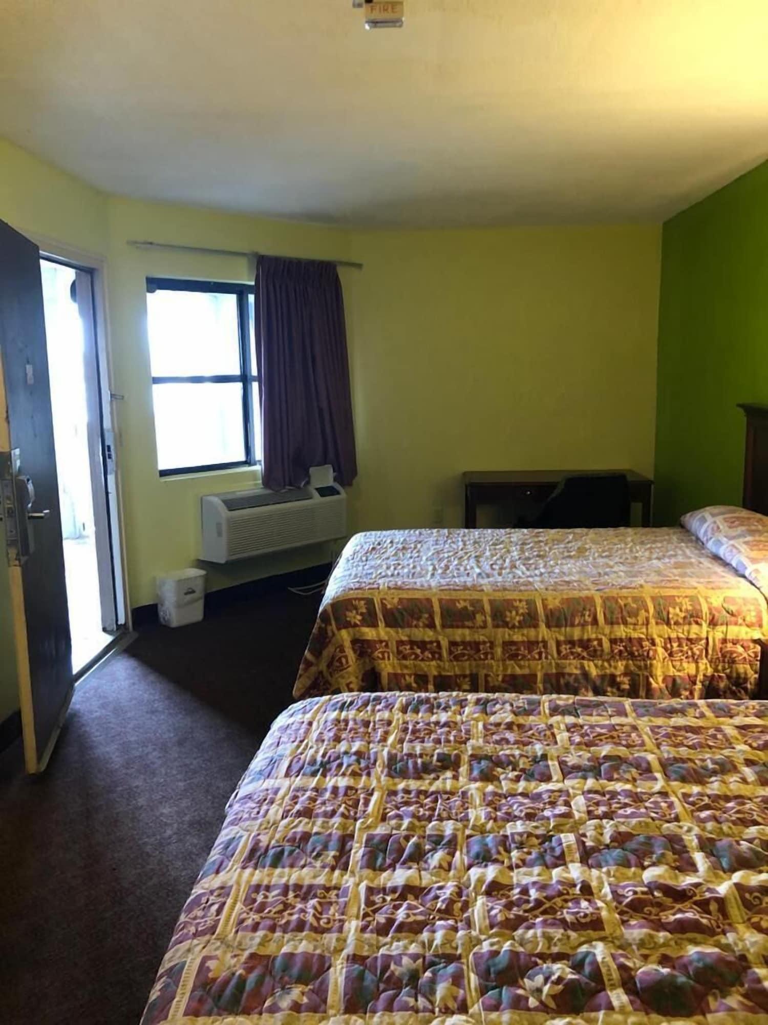 Travel Inn Motel Hartford Buitenkant foto